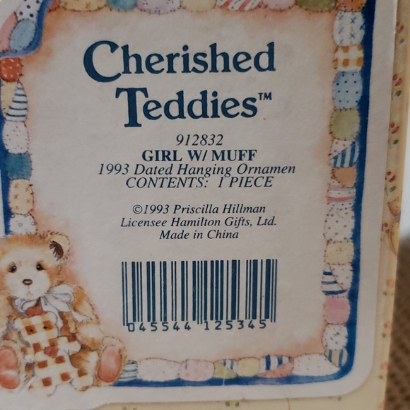 Cherished Teddies, girl with muff ornament - Picture 5 of 6